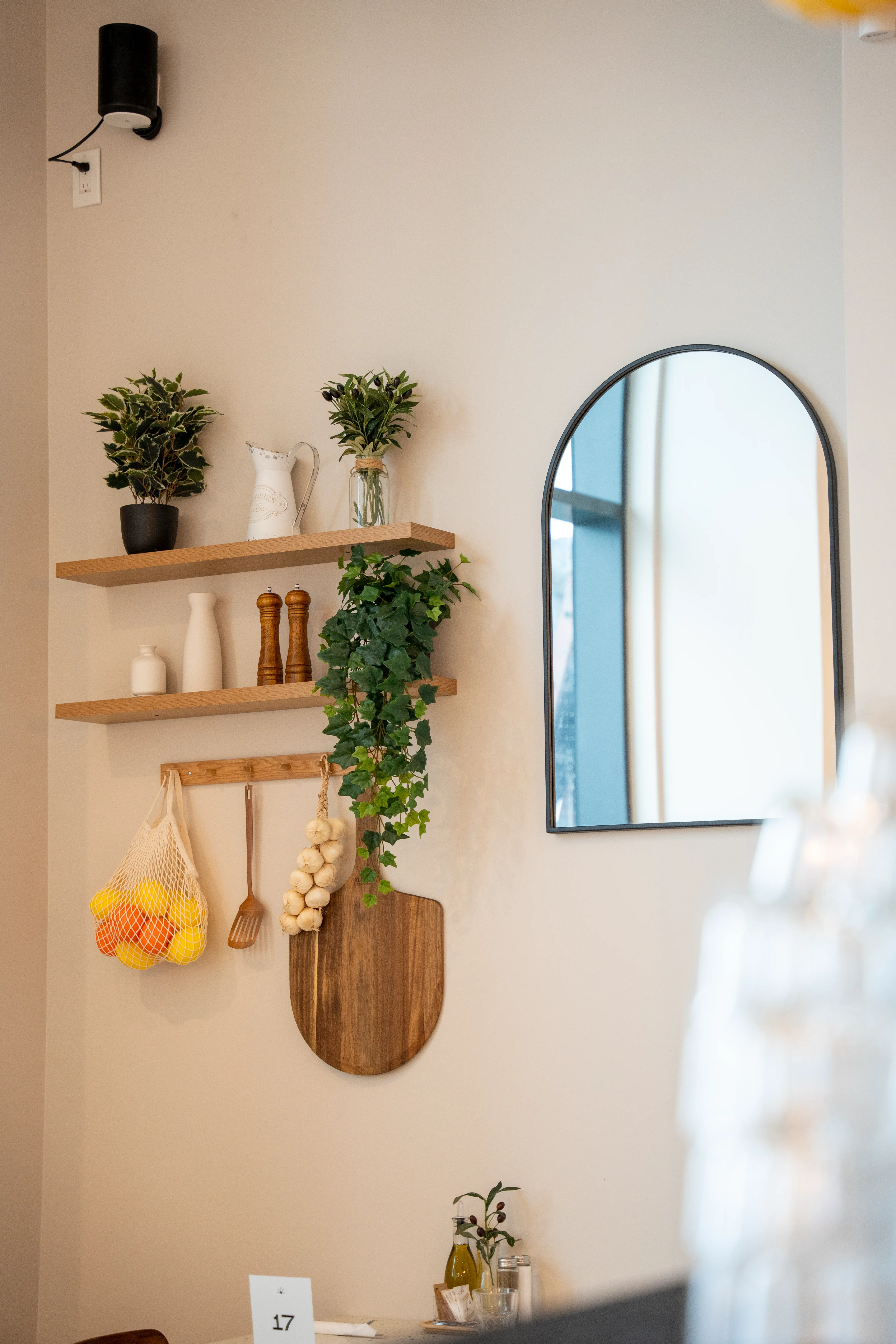 Vaughan Gallery Image 3