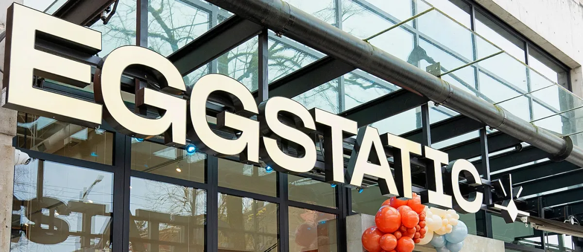 Eggstatic VANCOUVER — halal brunch at 3950 Main St, Vancouver, BC V5V 3P2